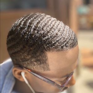 Meet your Posher, Johnathan